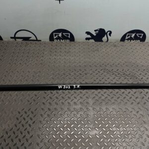 Уплотнитель двери задний правый Mercedes C/W202 1993-2001