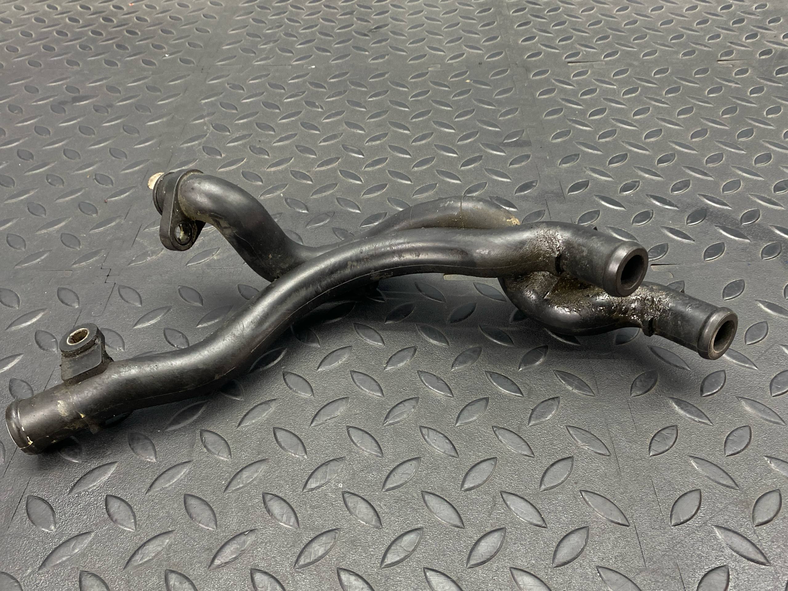 Трубка ОЖ Audi A6/C7 2011–2018