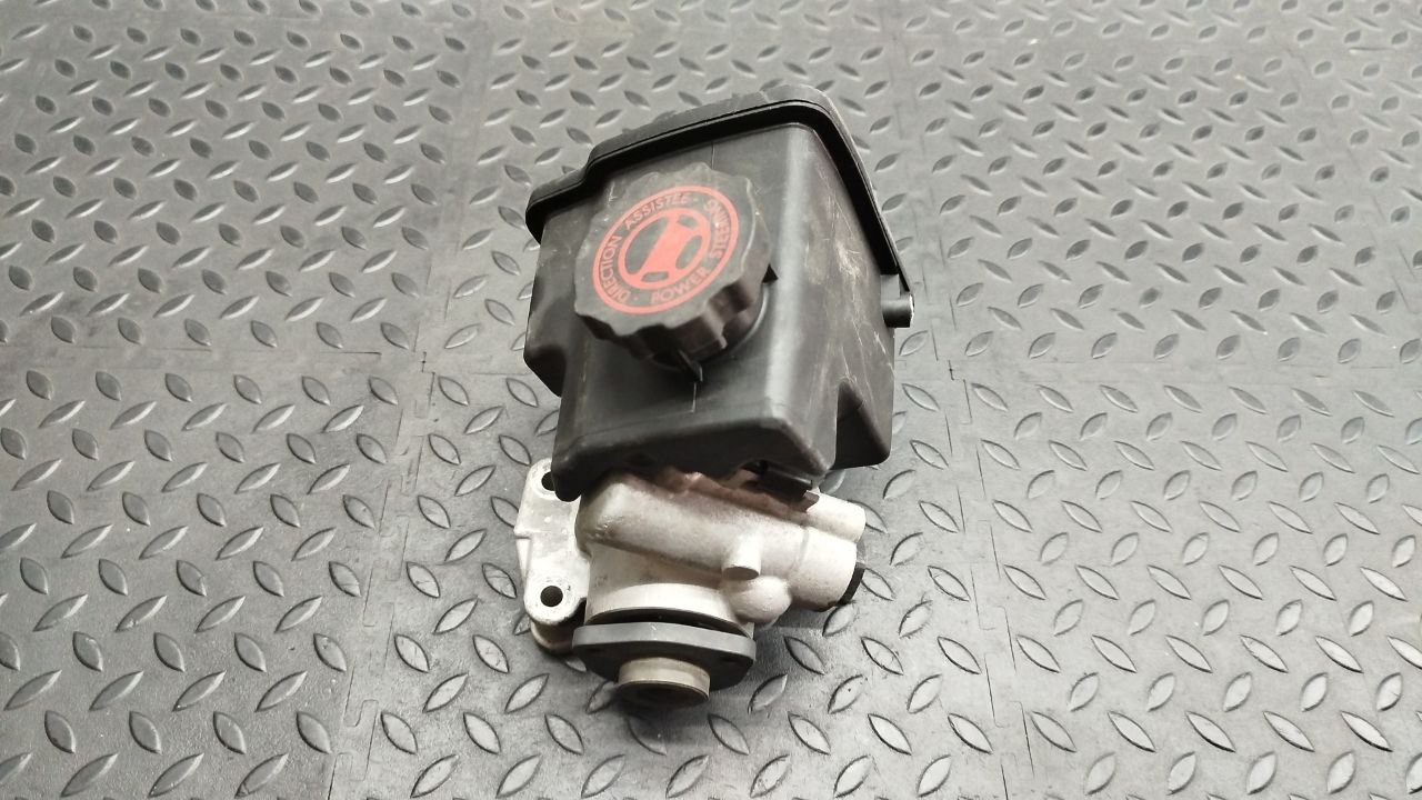 Насос ГУР Mercedes Vito/W639 2003-2014