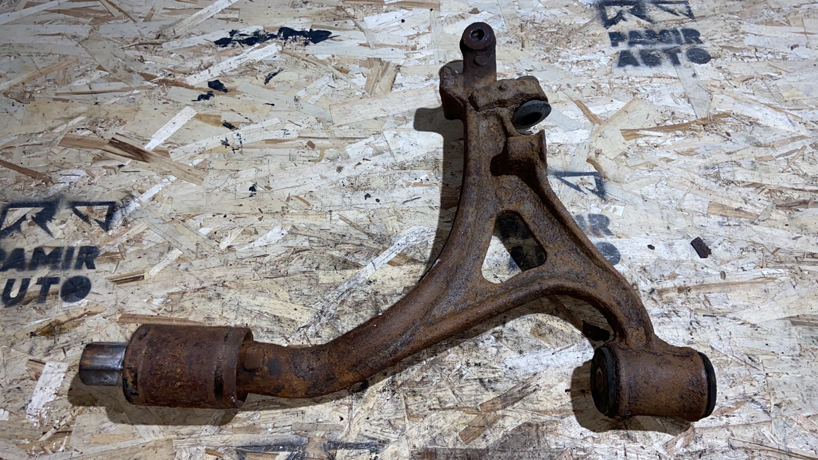 Рычаг передний левый Mercedes M/W163 1997-2005