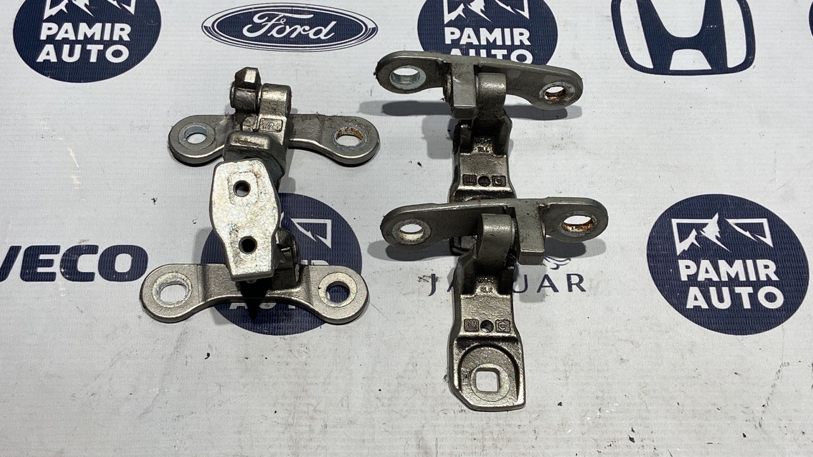 Петля двери задняя Opel Vectra/C 2002-2008