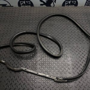 Уплотнитель двери задний правый Mercedes C/W202 1993-2001