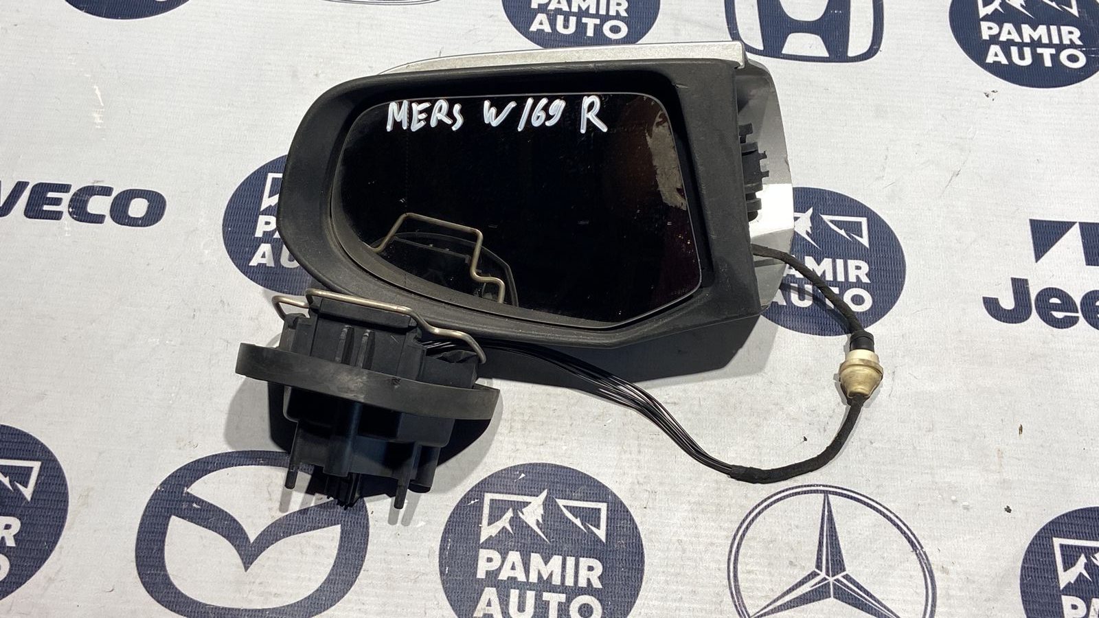 Зеркало правое Mercedes B/W245 2005-2011