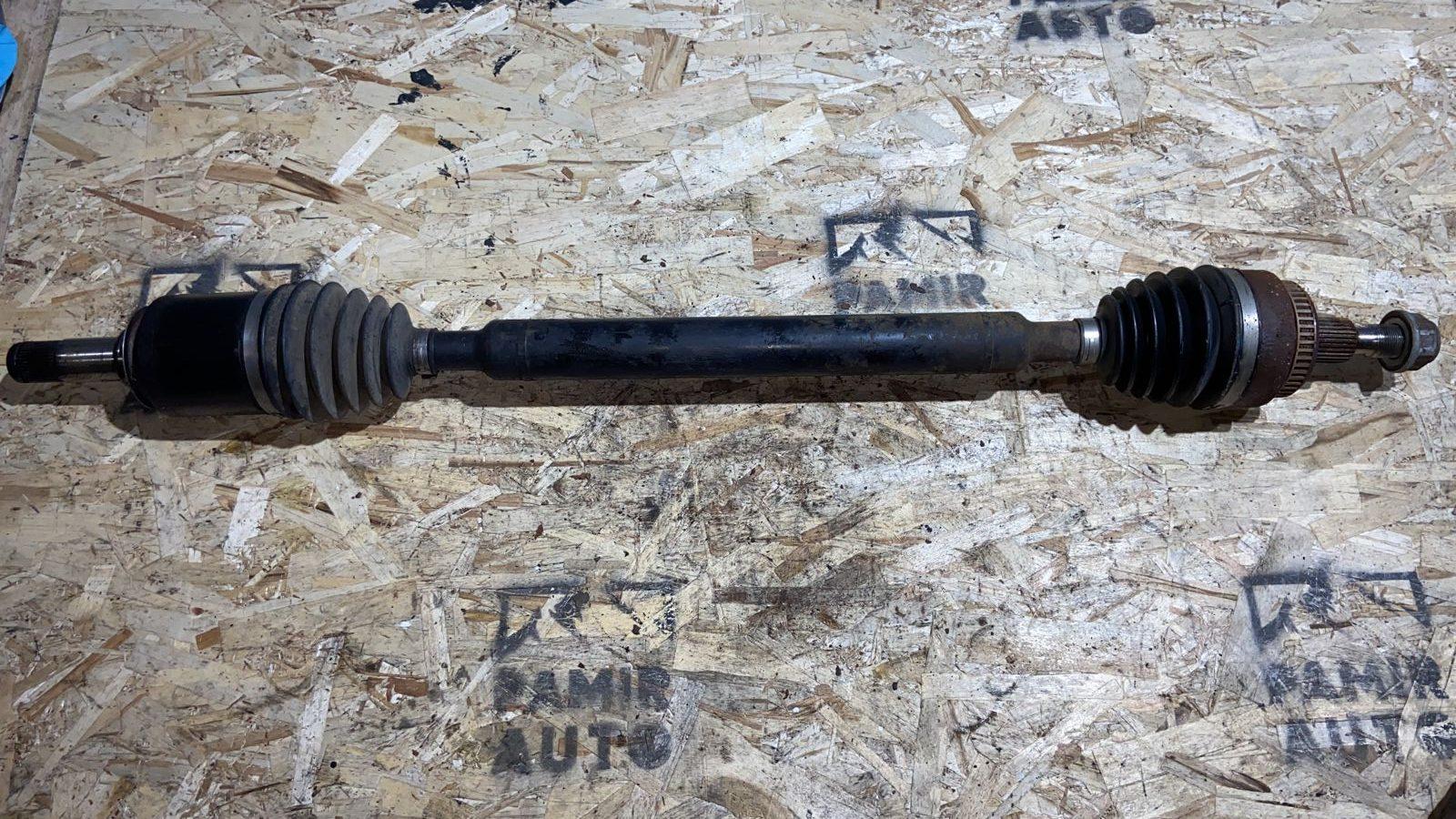 Полуось передняя правая Mercedes M/W163 1997-2005