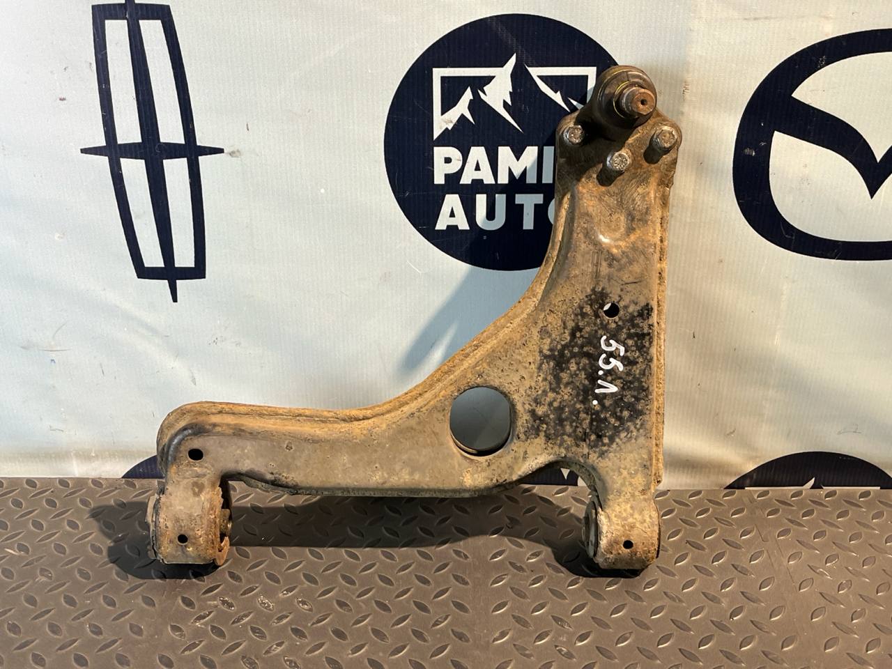 Рычаг передний левый Opel Zafira/B 2005-2014