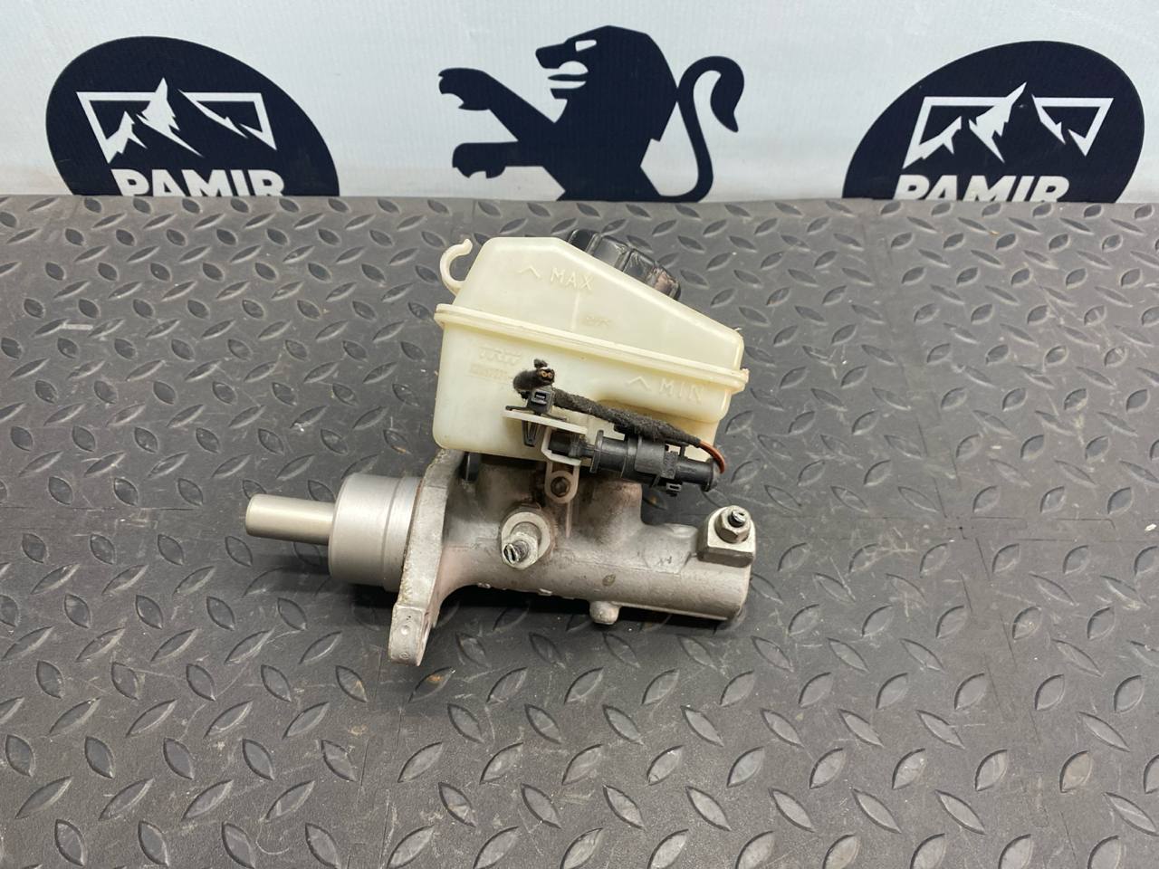 Цилиндр тормозной главный Opel Astra/H 2004-2014