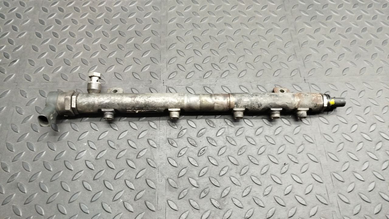 Рампа топливная Mercedes Vito/W639 2003-2014