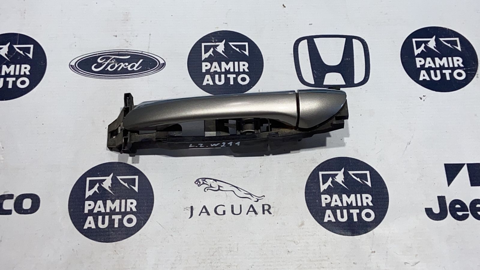 Ручка двери задняя левая Mercedes E/W211 2002-2009