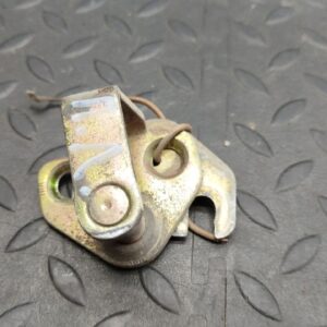 Ответная часть замка двери передняя Mercedes Vito/W638 1996-2003