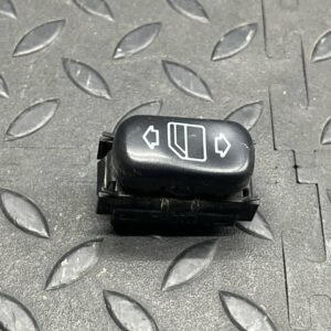 Кнопка стеклоподъемника Mercedes C/W202 1993-2001