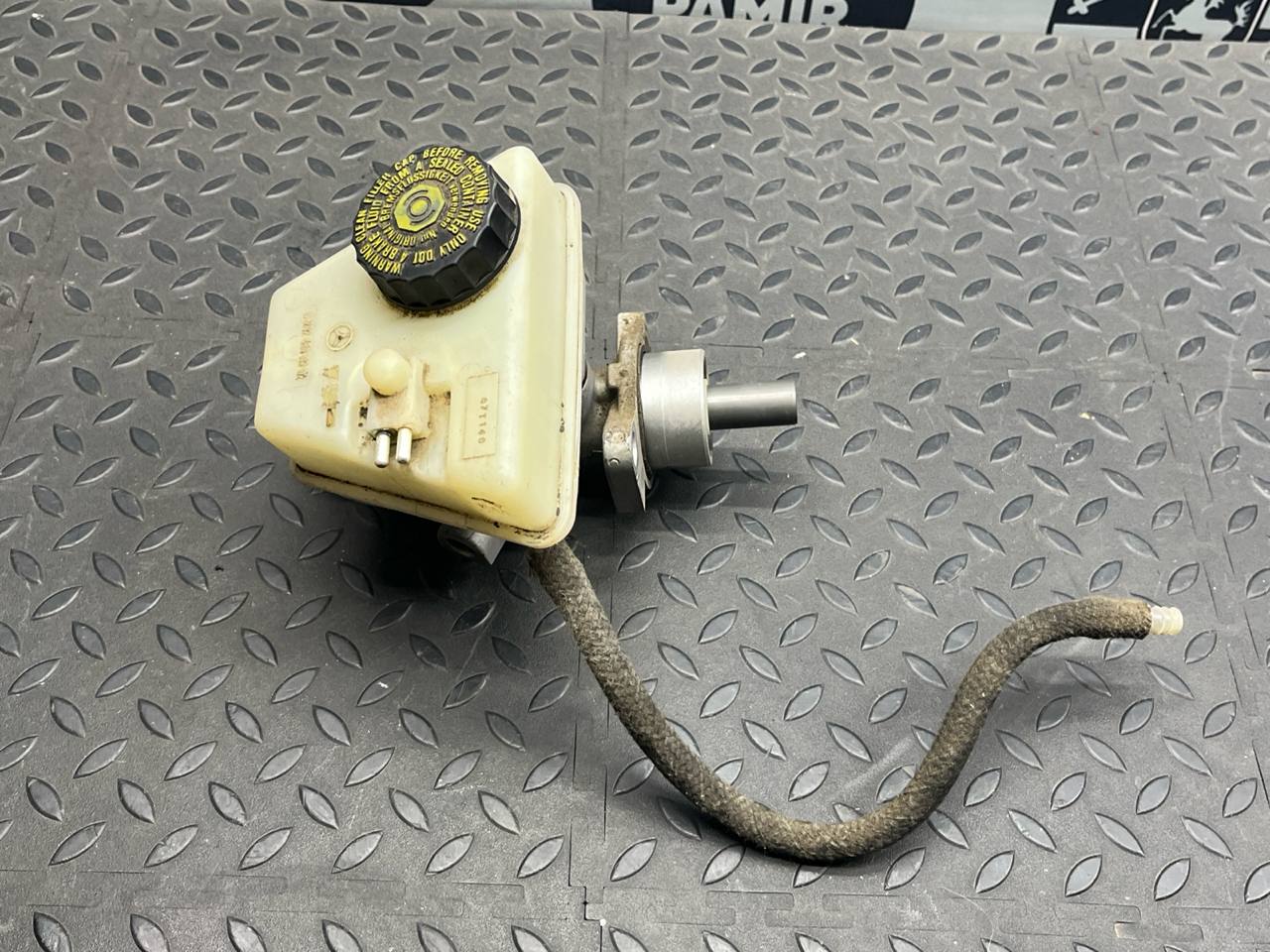 Цилиндр тормозной главный Mercedes C/W202 1993-2001