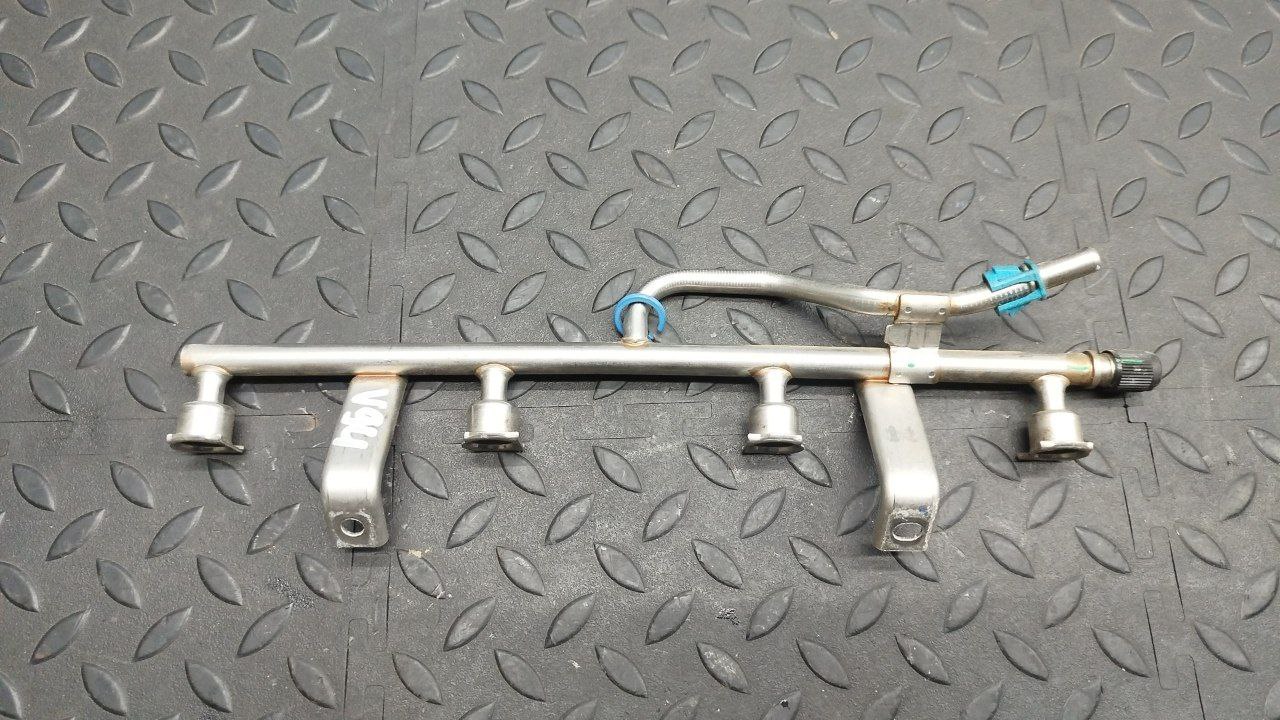 Рампа топливная Opel Astra/H 2004-2014