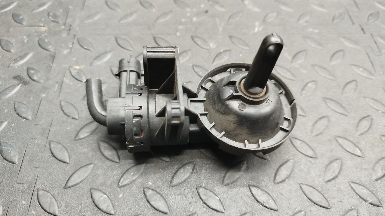 Клапан воздушный Opel Astra/H 2004-2014