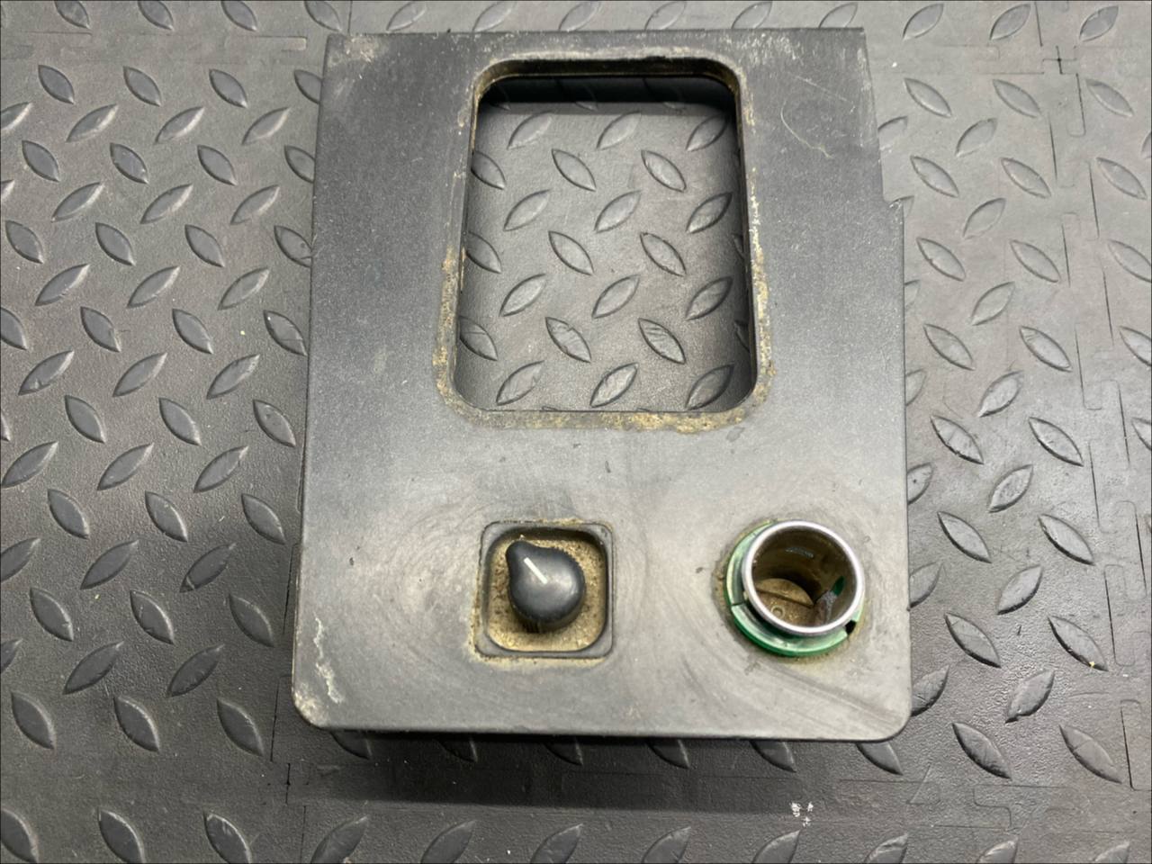 Накладка на кулису АКПП Mercedes C/W202 1993-2001