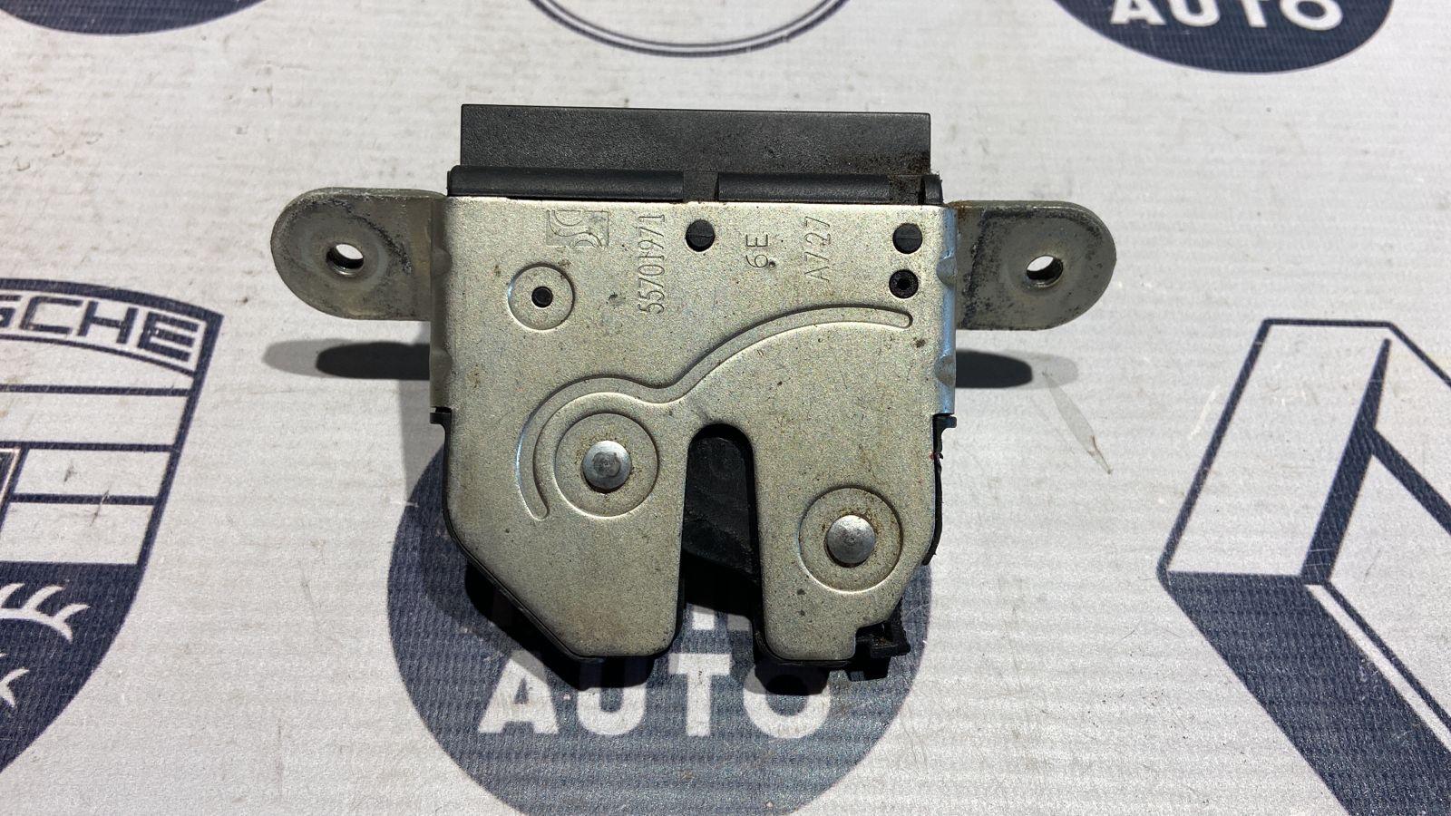 Замок двери багажника Opel Corsa/D 2006-2014