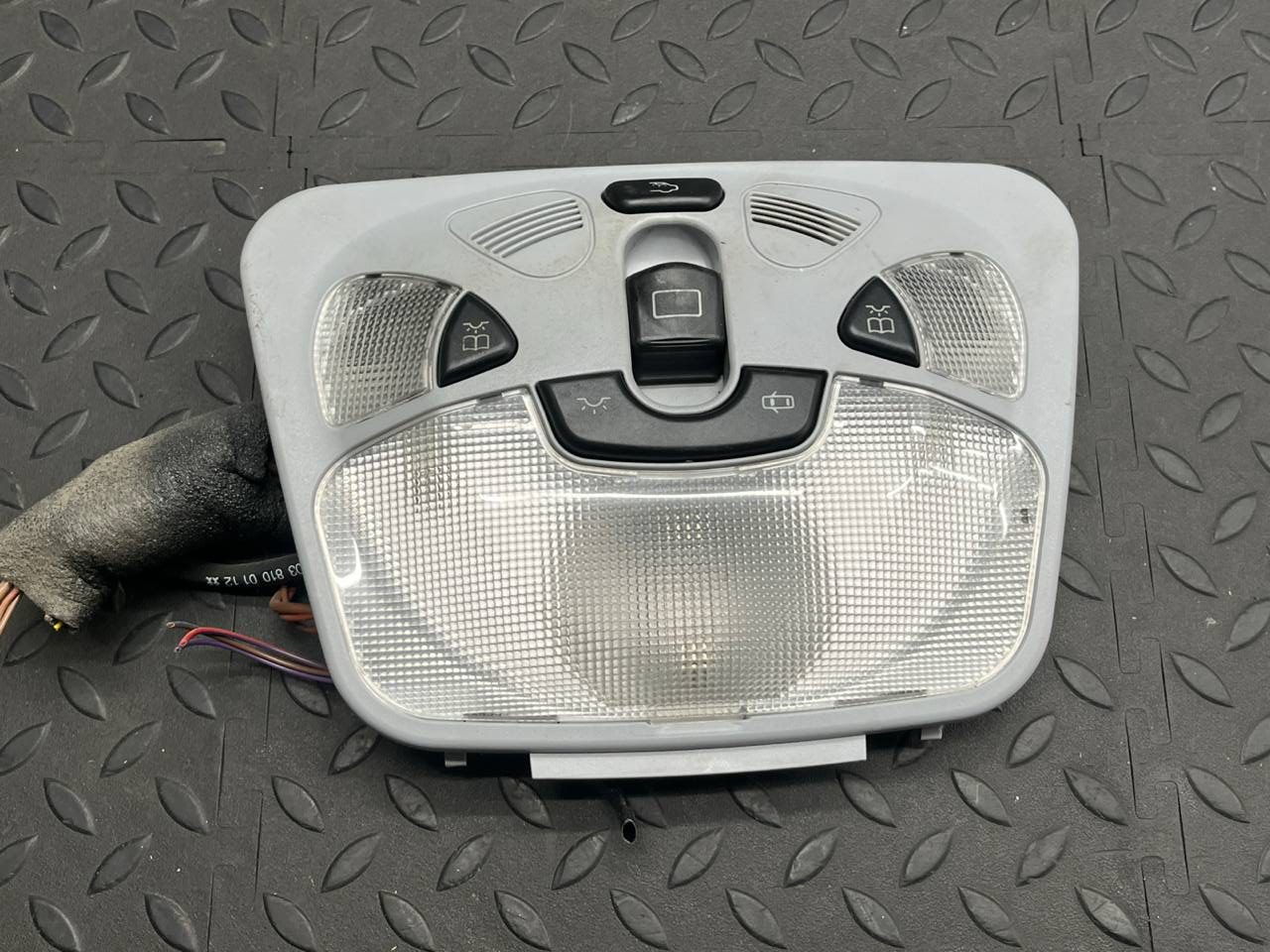 Плафон салонный Mercedes C/W203 2000-2008