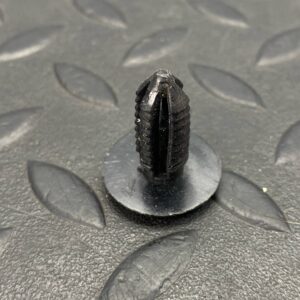 Клипса Mercedes C/W202 1993-2001