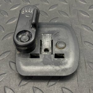 Кронштейн знака аварийной остановки Mercedes C/W202 1993-2001