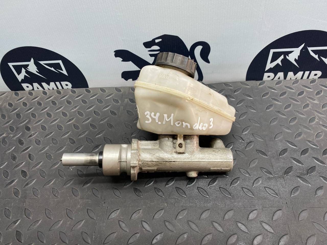 Цилиндр тормозной главный Ford Mondeo/3 2000-2007