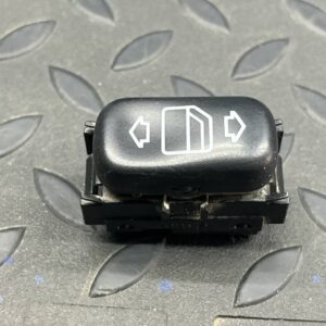 Кнопка стеклоподъемника Mercedes E/W210 1995-2003
