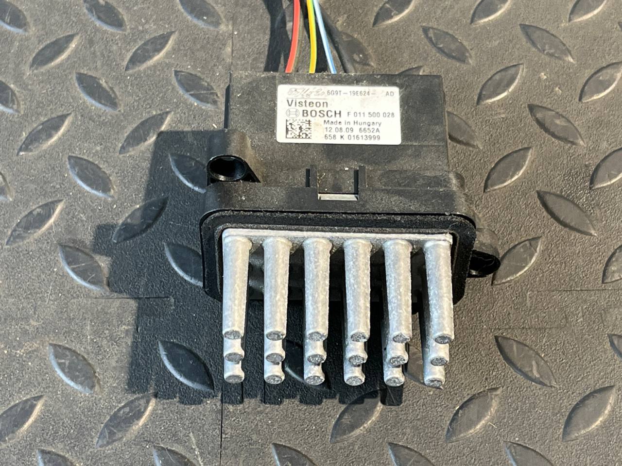 Резистор отопителя Ford Focus/2 2004-2011