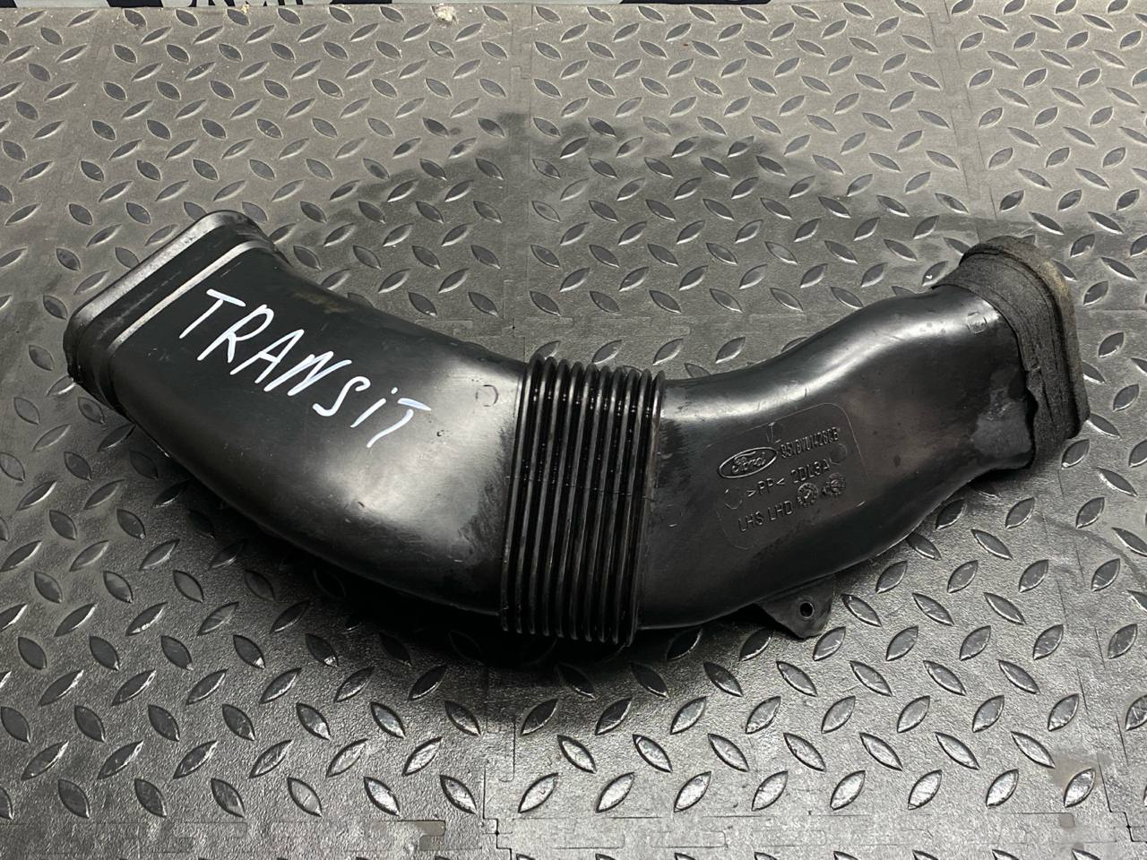 Воздуховод отопителя левый Ford Transit 2000-2006