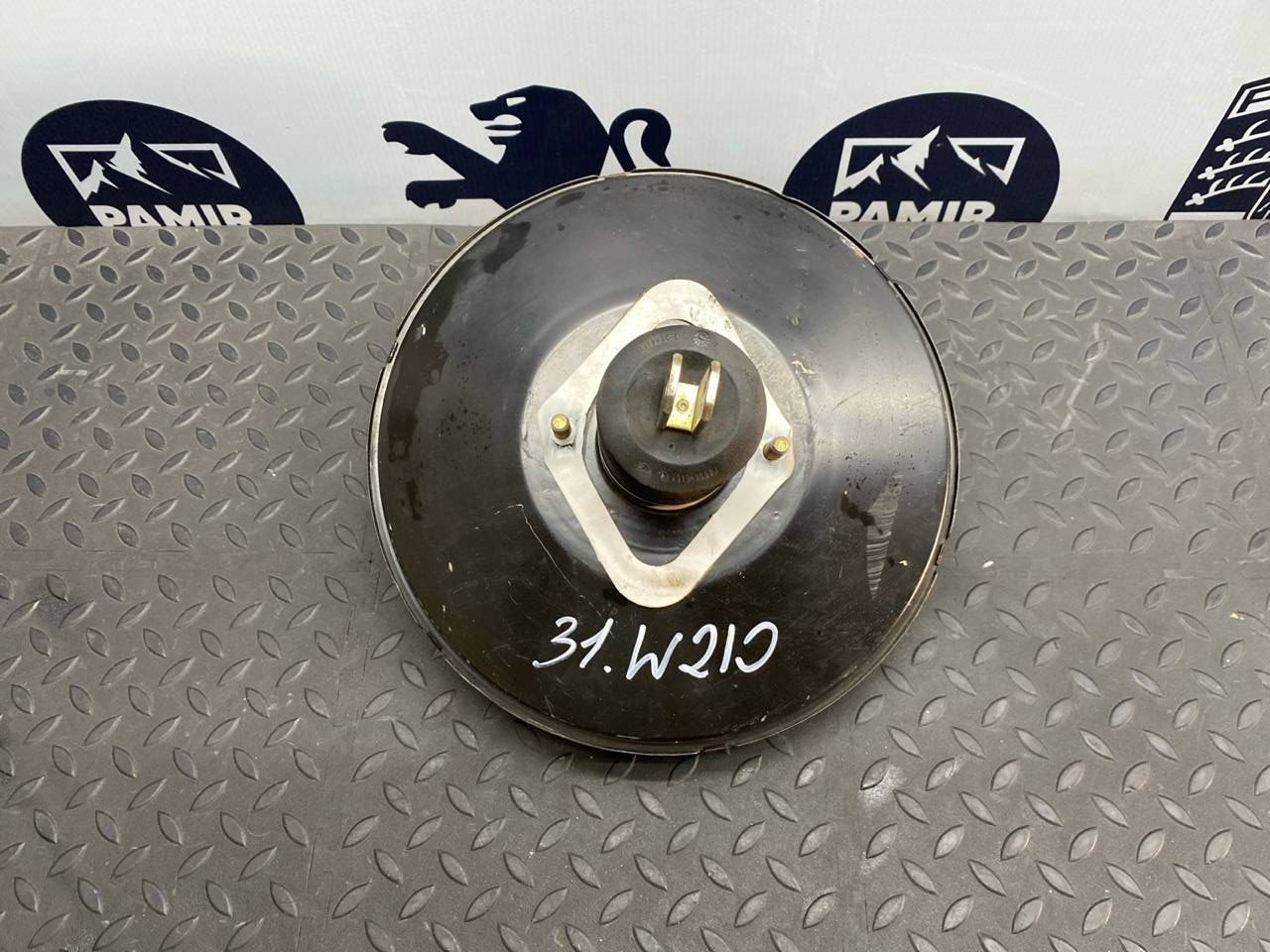 Усилитель тормозов вакуумный Mercedes E/W210 1995-2003