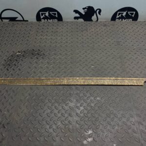 Накладка двери передняя левая Mercedes C/W202 1993-2001