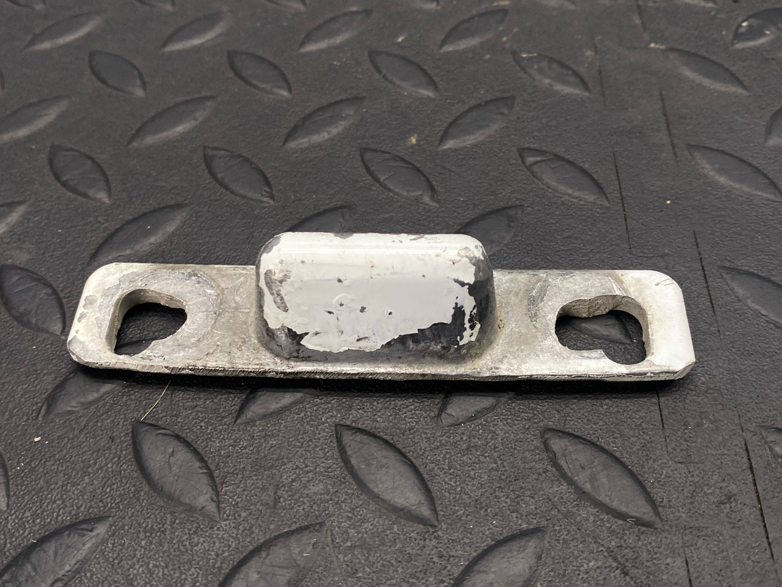 Направляющая двери сдвижной Ford Transit 2000-2006