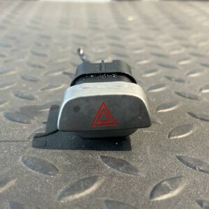 Кнопка аварийной сигнализации Ford Focus/2 2004-2011