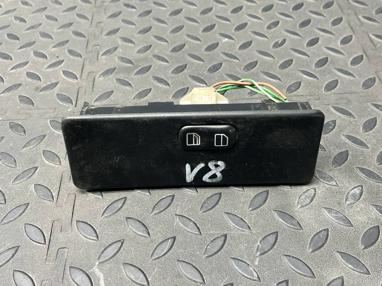 Кнопка стеклоподъемника Mercedes Vito/W638 1996-2003