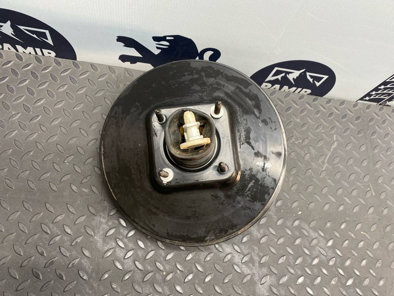 Усилитель тормозов вакуумный Ford Focus/2 2004-2011