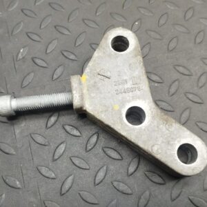 Кронштейн опоры двигателя Opel Zafira/B 2005-2014