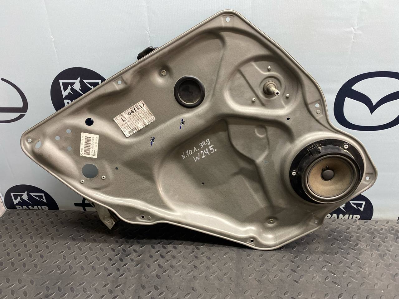 Стеклоподъемник задний левый Mercedes B/W245 2005-2011