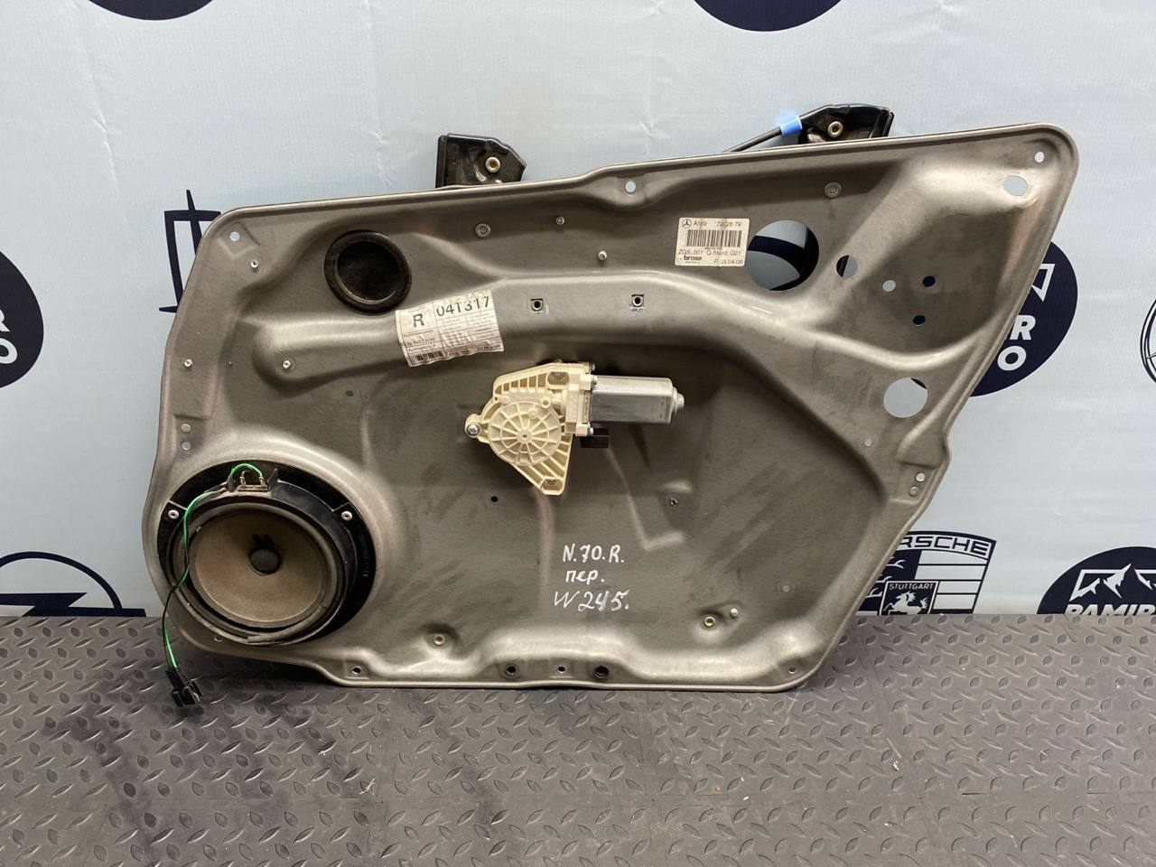 Стеклоподъемник передний правый Mercedes B/W245 2005-2011