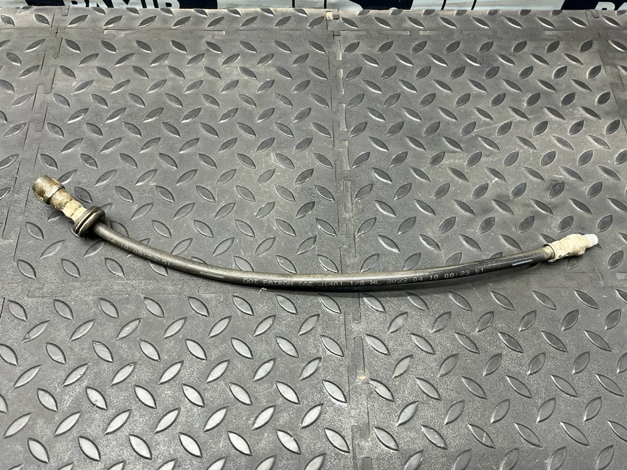 Шланг тормозной Mercedes C/W202 1993-2001