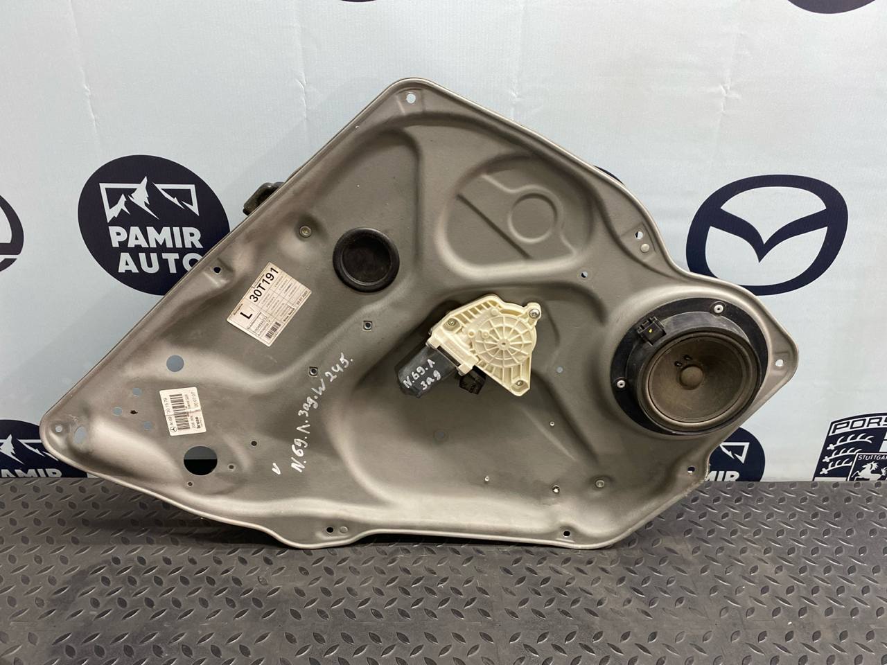 Стеклоподъемник задний левый Mercedes B/W245 2005-2011