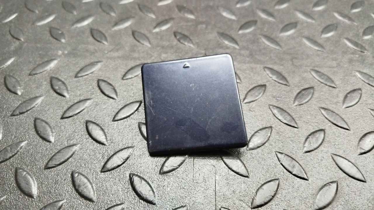 Крышка буксировочного крюка Mercedes C/W203 2000-2008