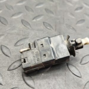 Датчик включения стопсигнала Mercedes C/W202 1993-2001