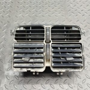 Дефлектор воздушный центральный Mercedes Vito/W638 1996-2003