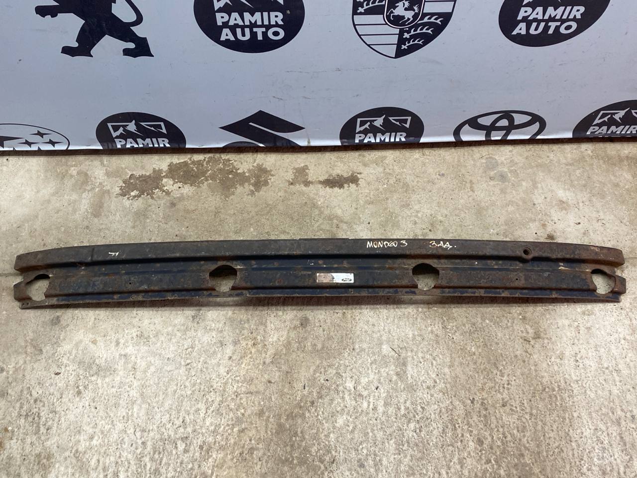 Усилитель бампера задний Ford Mondeo/3 2000-2007