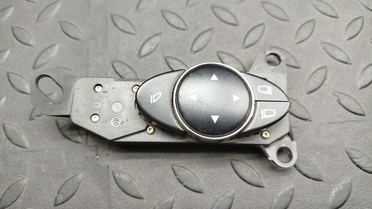 Переключатель регулировки зеркала Mercedes E/W211 2002-2009