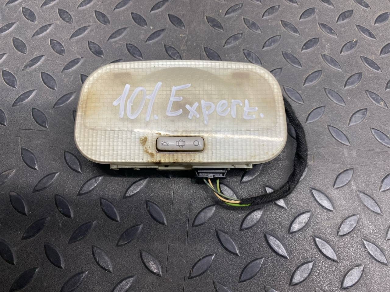 Плафон салонный Peugeot Expert/2 2007-2016