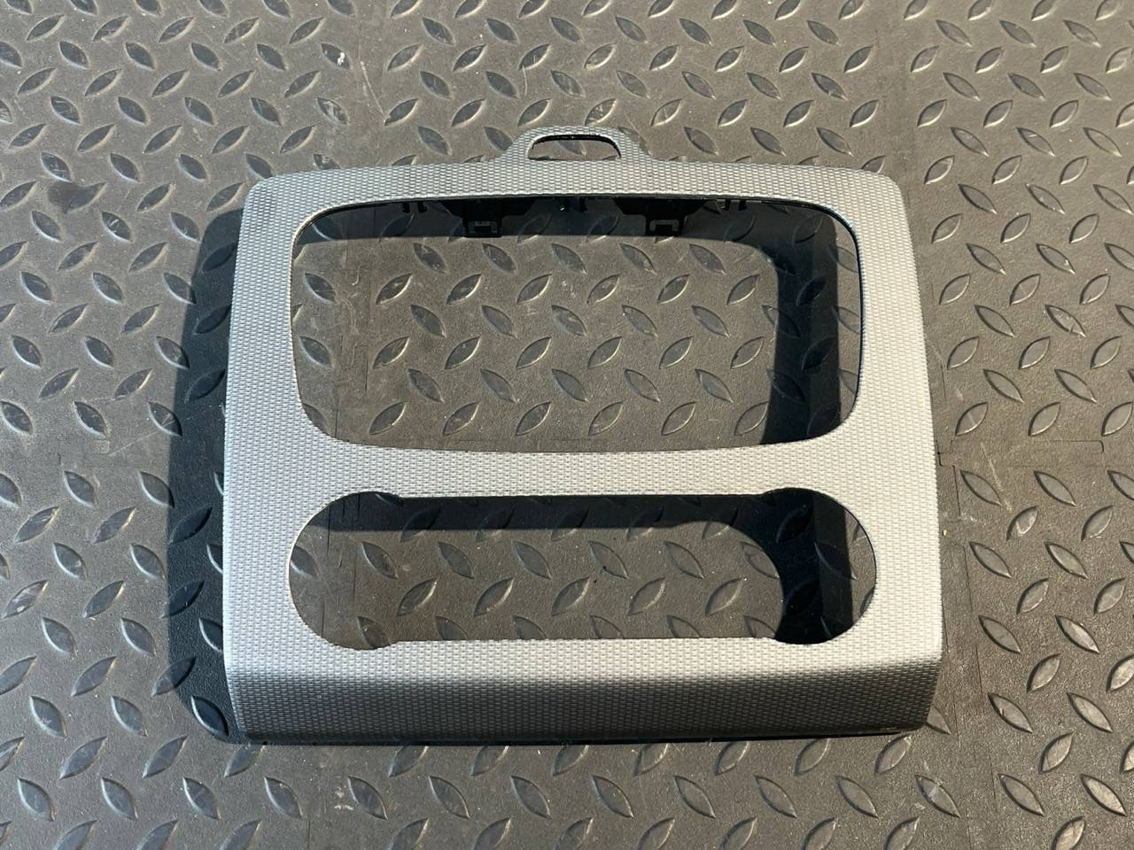 Накладка на торпедо Ford Focus/2 2004-2011