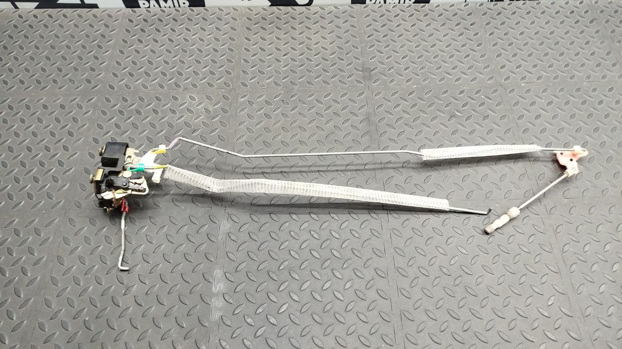 Замок двери задний левый Chrysler PT Cruiser 2000-2010