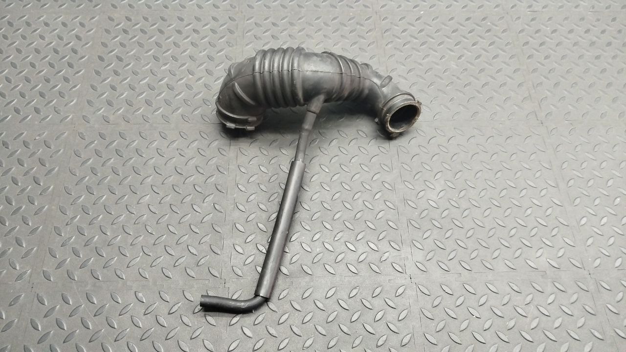 Патрубок воздушного фильтра Smart Forfour/W454  2004-2006