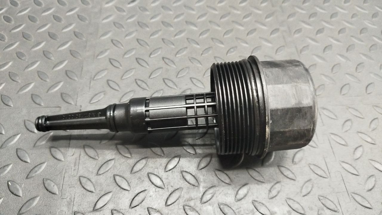 Крышка корпуса масляного фильтра Mercedes Vito/W638 1996-2003