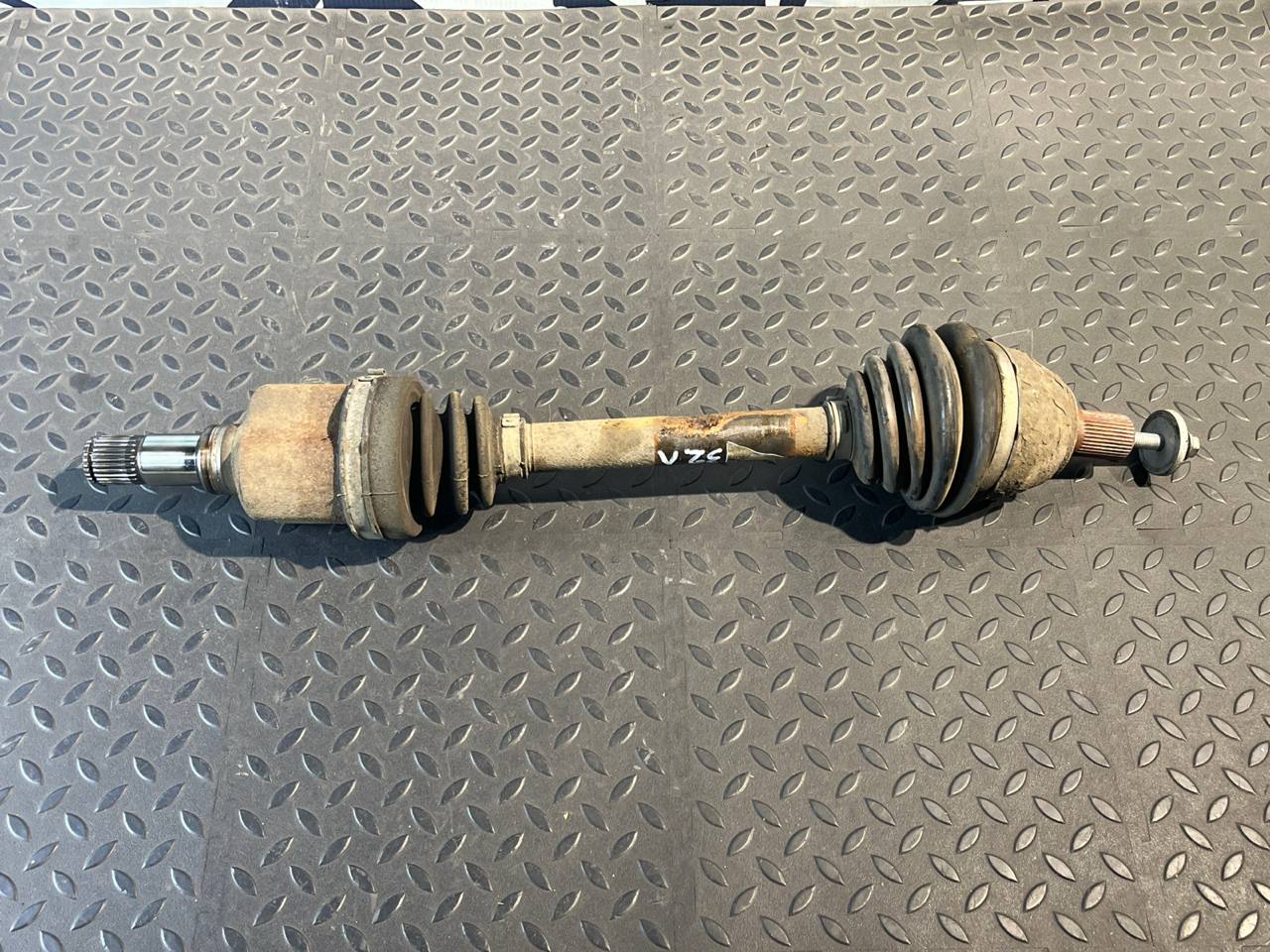 Полуось передняя левая Ford Focus/2 2004-2011