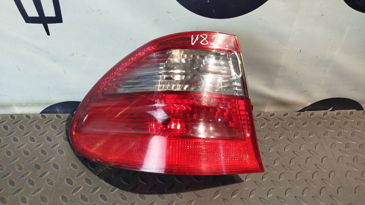 Фонарь задний наружный левый Mercedes E/W211 2002-2009