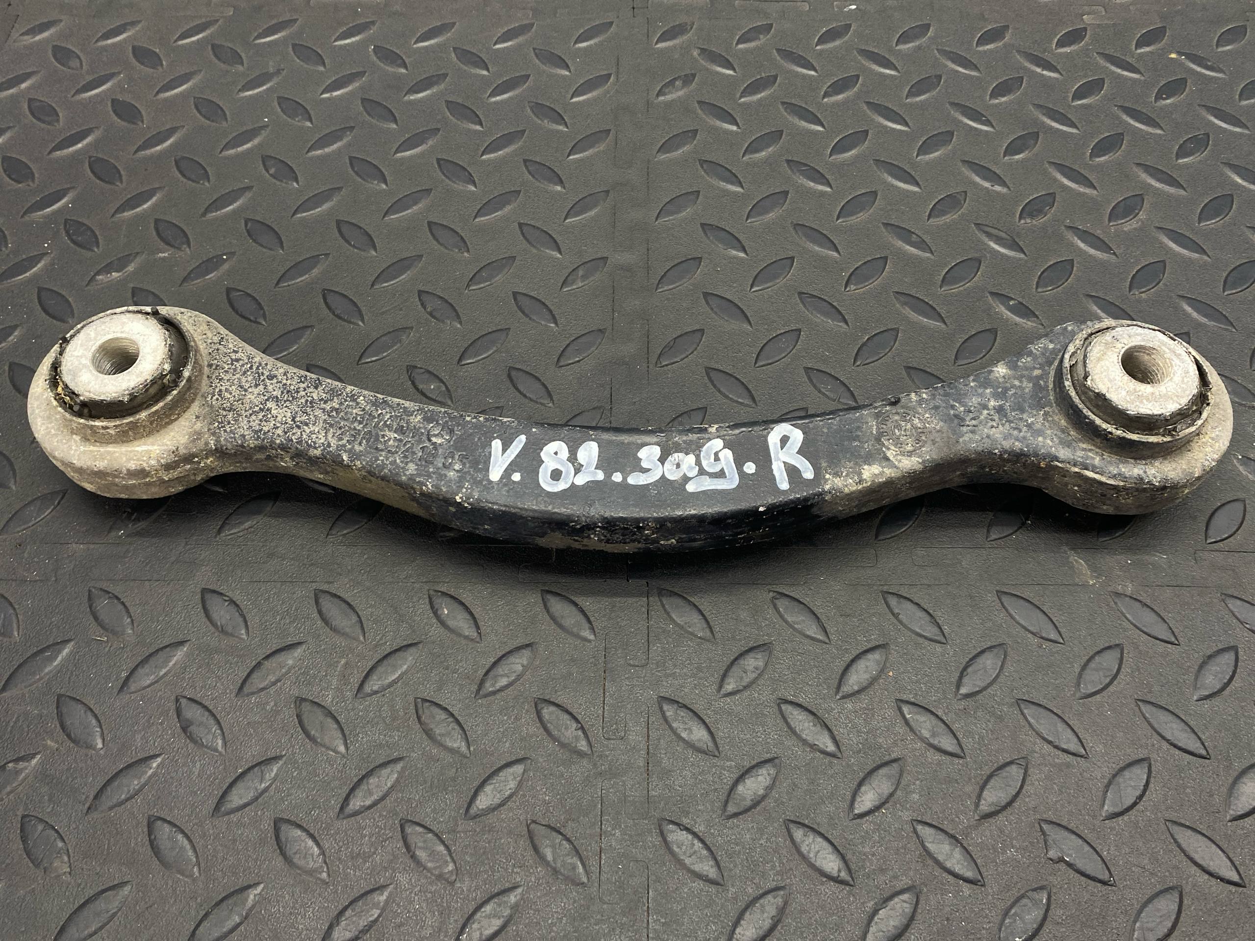 Рычаг задний правый Mercedes E/W211 2002-2009